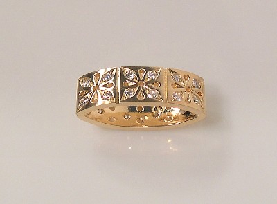 REVERSIBLE DIAMOND SLIDE (photo 1 of 2)